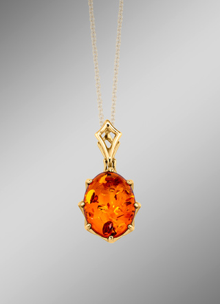Anhänger mit Kette