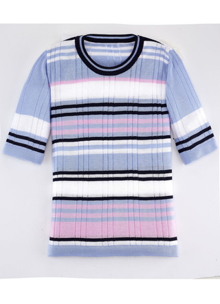 Pulli mit Ringeldessin