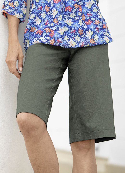 7/8-Hosen, Capris, Bermudas - Bermudas, in Größe 036 bis 052, in Farbe OLIV