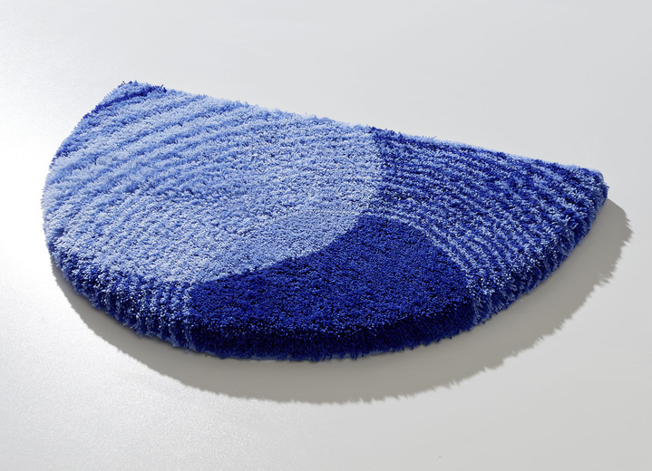 Heimtextilien - Badgarnitur von LineaDue mit rutschhemmender Rückseite, in Größe 100 (Vorleger halbrund, 50/ 80 cm) bis 112 (WC-Deckelbezug, 47/ 50 cm), in Farbe BLAU Ansicht 1