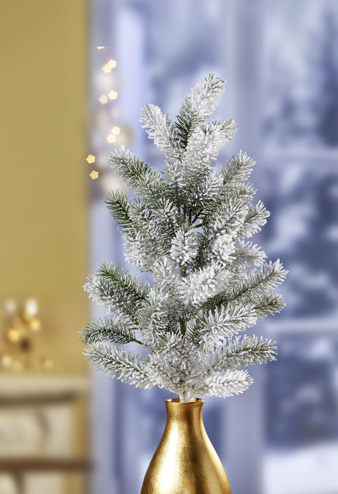 - Tannenzweig mit Schnee, in Farbe WEISS-GRÜN