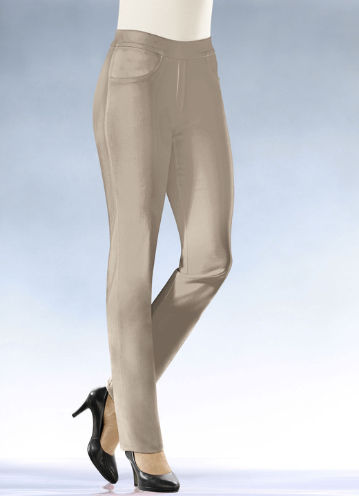 Hosen in Schlupfform - Soft-Stretch-Hose in komfortabler Schlupfform, in Größe 017 bis 052, in Farbe TAUPE Ansicht 1