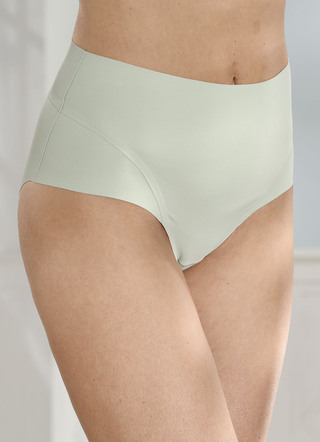 Naturana Slip mit flachen Abschlüssen