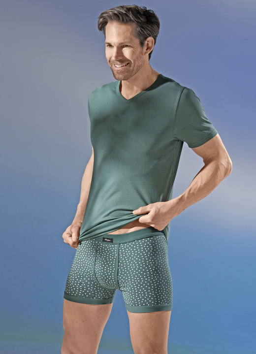 - Dreierpack Shirts mit V-Ausschnitt, uni, in Größe 005 bis 011, in Farbe 2X GRÜN, 1X MARINE