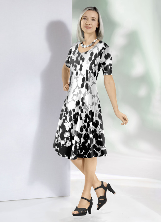 Kleider - Kleid mit ausdruckstarkem Bordüren-Druck, in Größe 036 bis 052, in Farbe SCHWARZ-GRAU