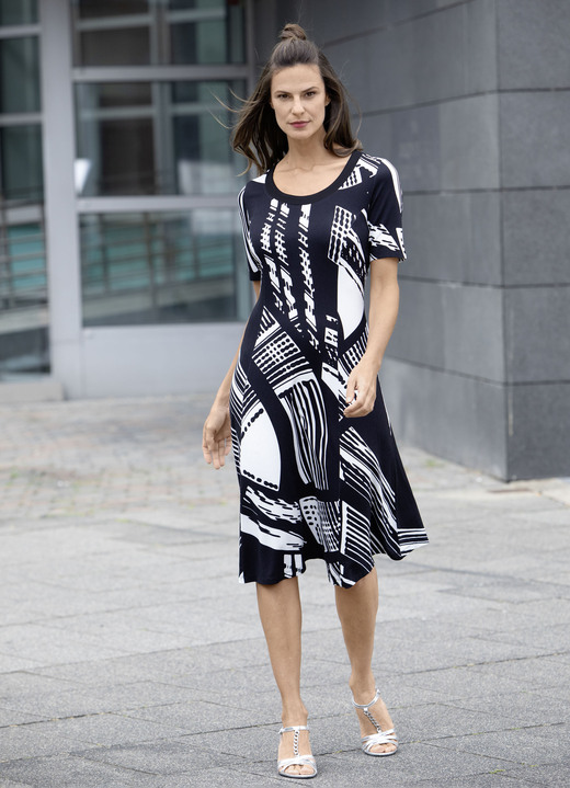 Kleider - Kleid in Schlupfform Kleider - Kleid in Schlupfform, in Größe 036 bis 054, in Farbe SCHWARZ-ECRU