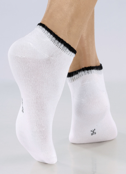 - Sechserpack Sneakersocken mit Kontrastrand, in Größe 1 (Schuhgröße 35-38) bis 2 (Schuhgröße (39-42), in Farbe 2X WEISS, 2X GRAU MELIERT, 2X SCHWARZ Ansicht 1