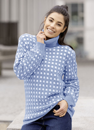 Pullover in Strukturdessin