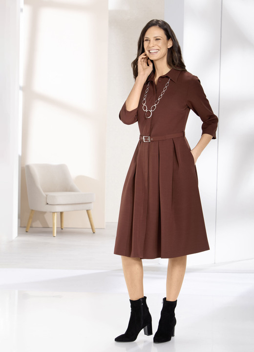 Kurzarm - Kleid mit Gürtel Kurzarm - Kleid mit Gürtel , in Größe 036 bis 052, in Farbe BRAUN