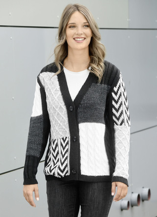 Strickjacke in Mustermix