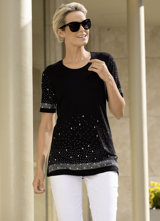 Kurzarm - Shirt mit aufwendig gearbeiteter Strasszier in 2 Farben Kurzarm - Shirt mit aufwendig gearbeiteter Strasszier in 2 Farben, in Größe 038 bis 048, in Farbe SCHWARZ