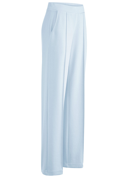 Hosen in Schlupfform - Hose in modischer Weite, in Größe 018 bis 052, in Farbe HELLBLAU Ansicht 1
