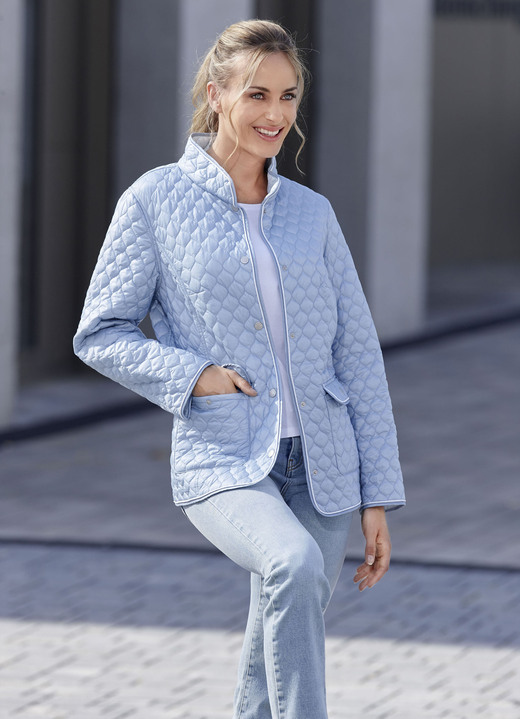 Kurz - Wendejacke mit Knopfleiste Kurz - Wendejacke mit Knopfleiste, in Größe 036 bis 052, in Farbe HIMMELBLAU/HIMMELBLAU-WEISS