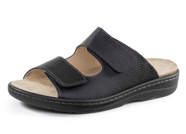 Sandalen & Pantoletten - GINO GALANTE Pantolette aus genarbtem Nappaleder, in Größe 040 bis 047, in Farbe SCHWARZ Ansicht 1