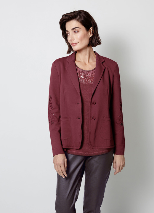 Blazer - Blazer mit hübscher Stickerei, in Größe 038 bis 052, in Farbe WEINROT Ansicht 1