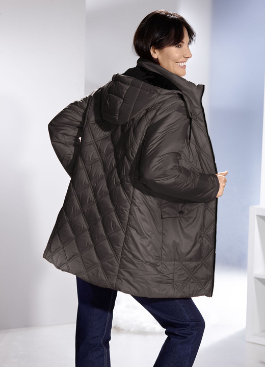 Winterjacken - Jacke mit abnehmbarer Kapuze Winterjacken - Jacke mit abnehmbarer Kapuze, in Größe 036 bis 052, in Farbe GRAFIT