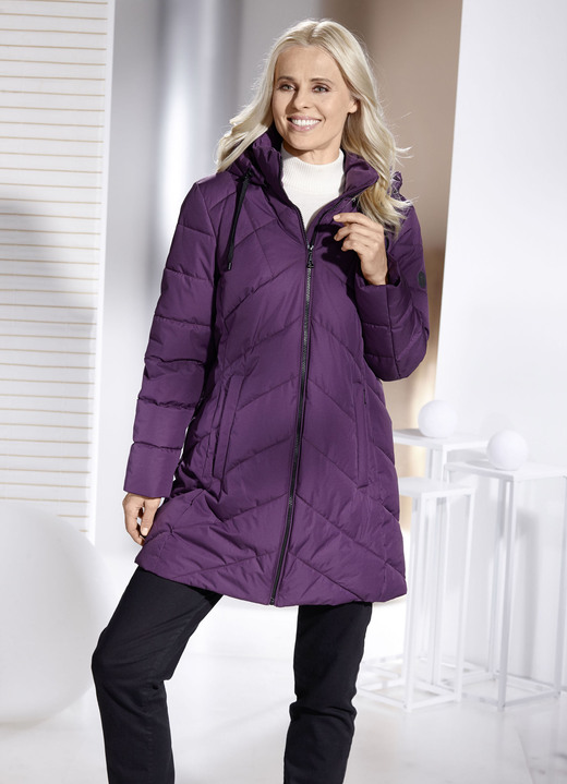 Kurz - Funktionsjacke mit abnehmbarer Kapuze, in Größe 038 bis 060, in Farbe AMETHYST Ansicht 1