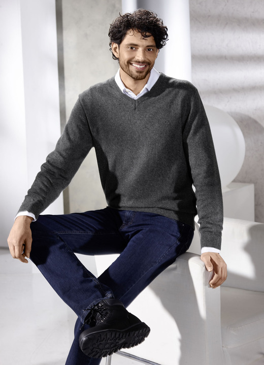 Uni - Unifarbener V-Pullover in 4 Farben, in Größe L(52/54) bis XL(56/58), in Farbe ANTHRAZIT MELIERT Ansicht 1