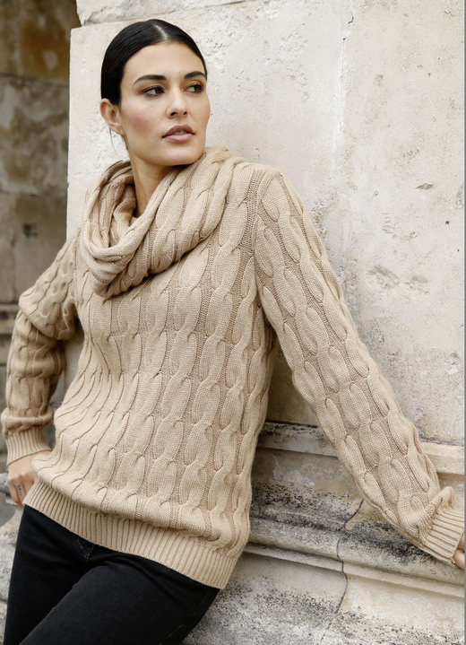 Basics - Pullover mit Loop und mit Kaschmir, in Größe 038 bis 052, in Farbe CAMEL Ansicht 1