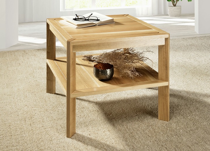 - Massiver Couchtisch, in Farbe EICHE
