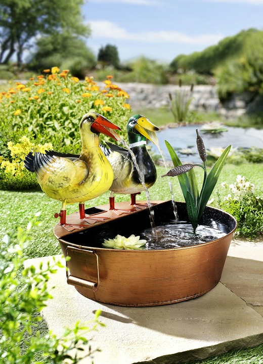 Gartendekoration - Brunnen in Handarbeit aus Metall gefertigt, in Farbe KUPFER