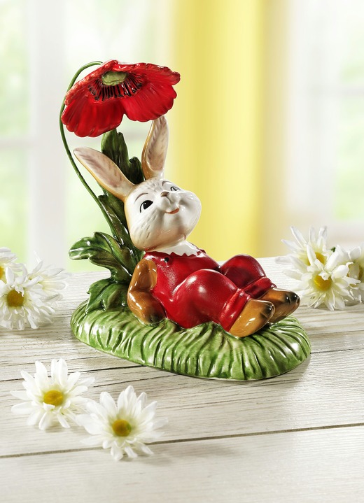 - Hasen mit frühlingshafte Blumen aus Feinsteingut, in Farbe GRÜN-ROT, in Ausführung Hase unter Mohnblume Ansicht 1