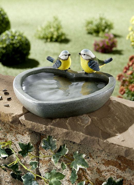 Gartendekoration - Herzförmige Vogelfutterstelle, in Farbe GRAU