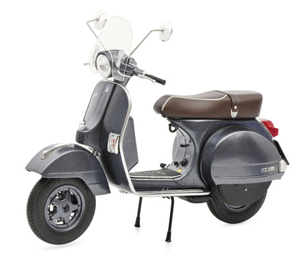 Vespa PX 125 mit Windschutzscheibe