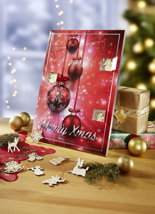 Adventskalender mit Echtholzfiguren