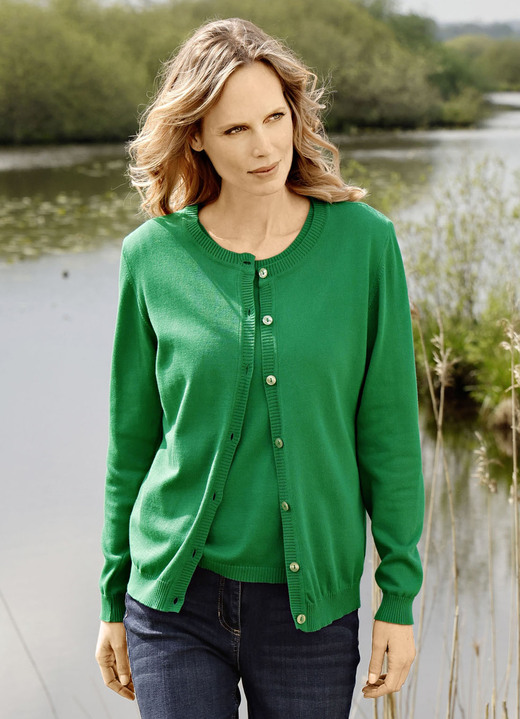 Basics - Strickjacke aus reiner Baumwolle, in Größe 038 bis 052, in Farbe GRÜN Ansicht 1