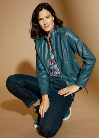 Blazer aus Lederimitat mit Biesenzier