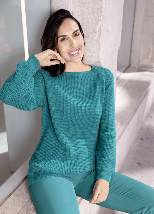 Basics - Pullover mit dekorativem Strukturmuster Basics - Pullover mit dekorativem Strukturmuster, in Größe 036 bis 052, in Farbe PETROL