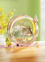 Beleuchtete Holzdekoration 