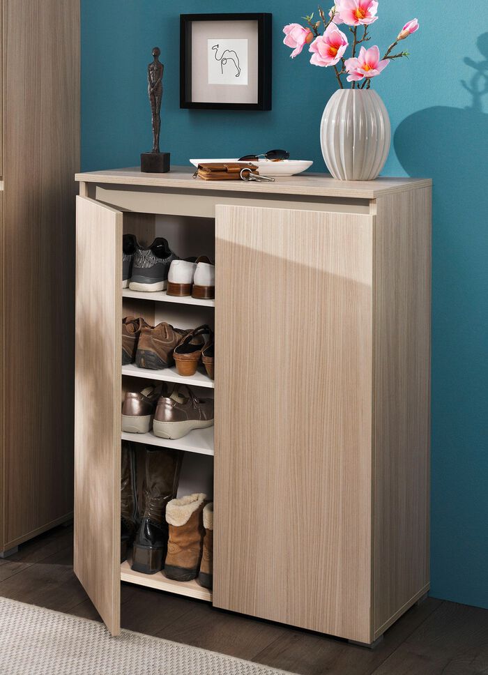 Pflegeleichte und vielseitig nutzbare Garderobenm&ouml;bel EICHE