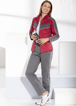 Freizeitanzug mit seitlicher Paspel 