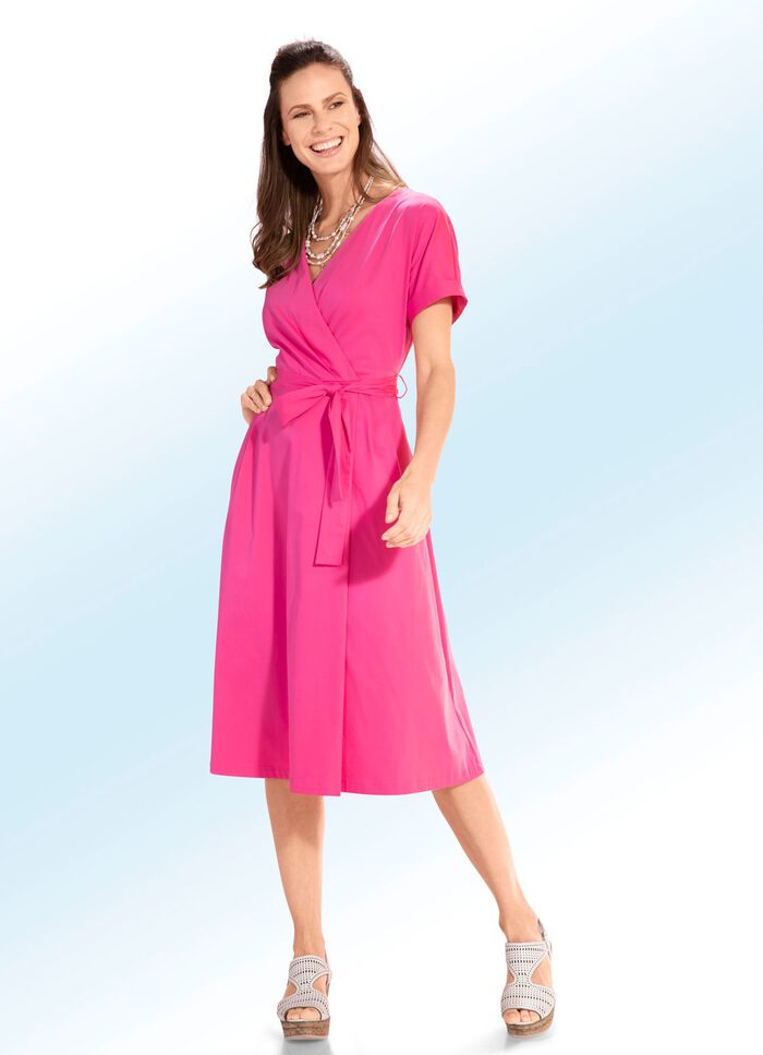 Kleid mit G&uuml;rtel in Wickeloptik 