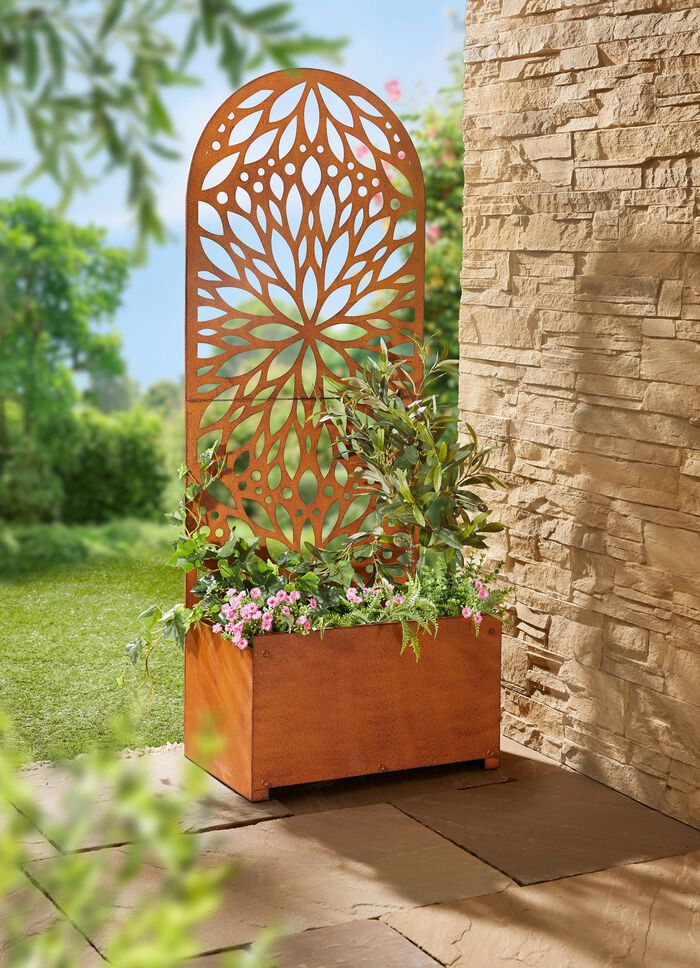 Pflanzkasten mit Spalier 