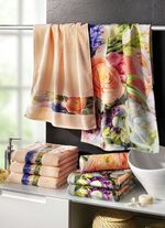 Frühlingshaft dessinierte Frottier-Serie in hochwertiger Qualität 