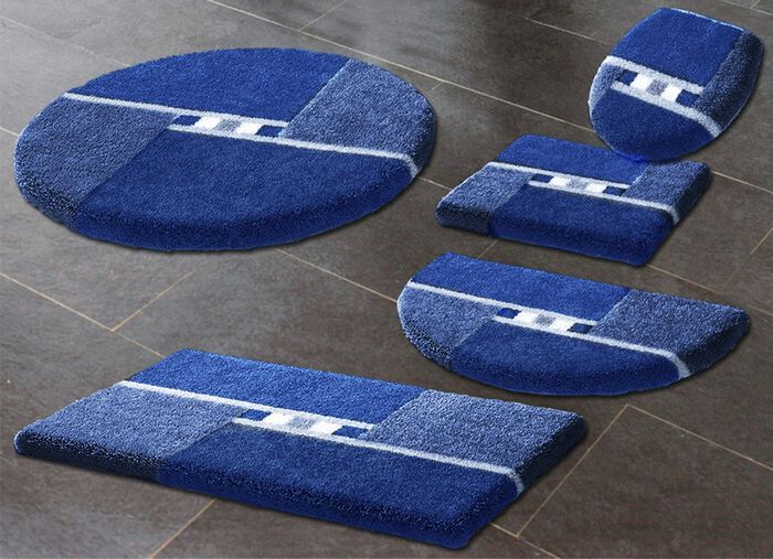 F&uuml;r Fu&szlig;bodenheizung geeignete Badgarnitur BLAU