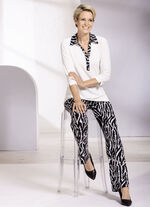 Hose in bequemer Weite 