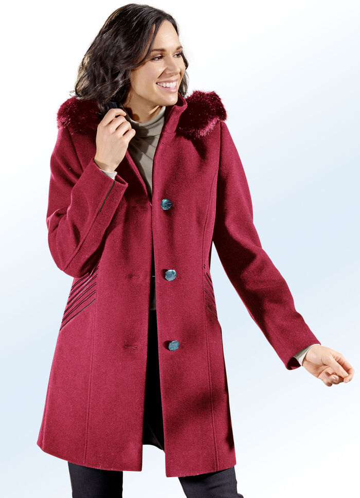 Longjacke in 2 Farben mit kontrastfarbenem Zierstepp an den Schubtaschen KARMINROT