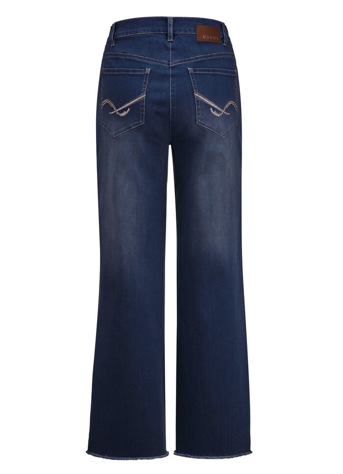 Jeans mit modischer Beinweite 