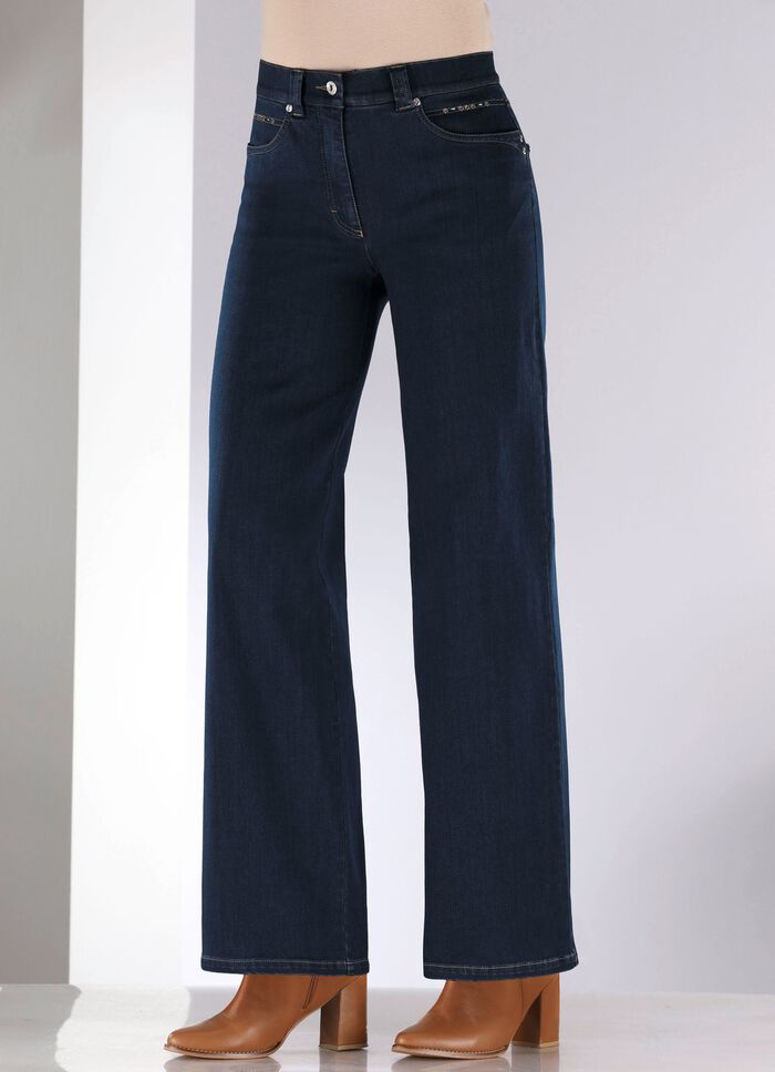 Jeans mit dezenter Strasszier 