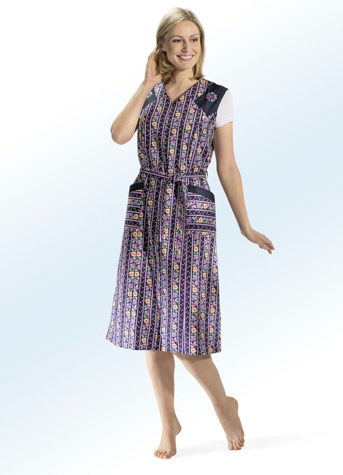 Kittelschürze mit Stickereizier