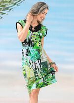 Kleid mit farbbrillantem Druckdessin und &uuml;berschnittenen &Auml;rmeln 