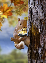 LED-Eichh&ouml;rnchen auf Ast 