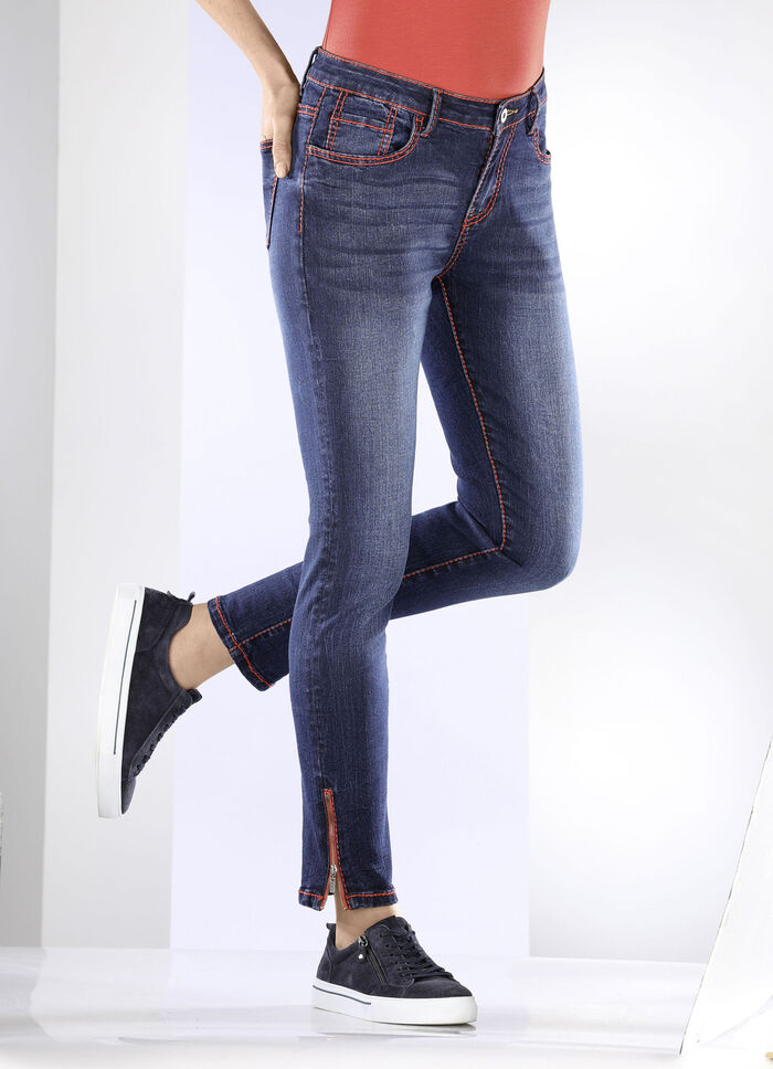 Jeans mit terrafarbenen Kontrastziernähten JEANSBLAU