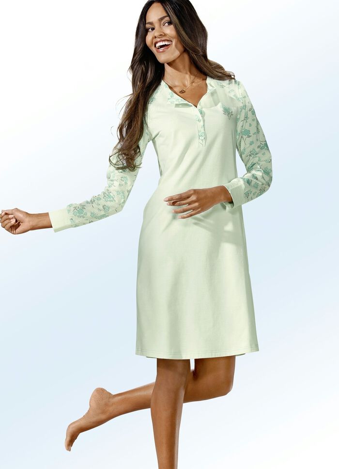 Zweierpack Nachthemden mit Knopfleiste und B&uuml;ndchenabschl&uuml;ssen 