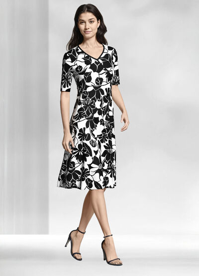 Kleid in Schlupfform 