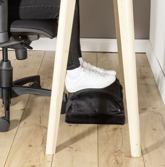 Fuß- und Beinstütze mit abnehmbarer Fußtasche 